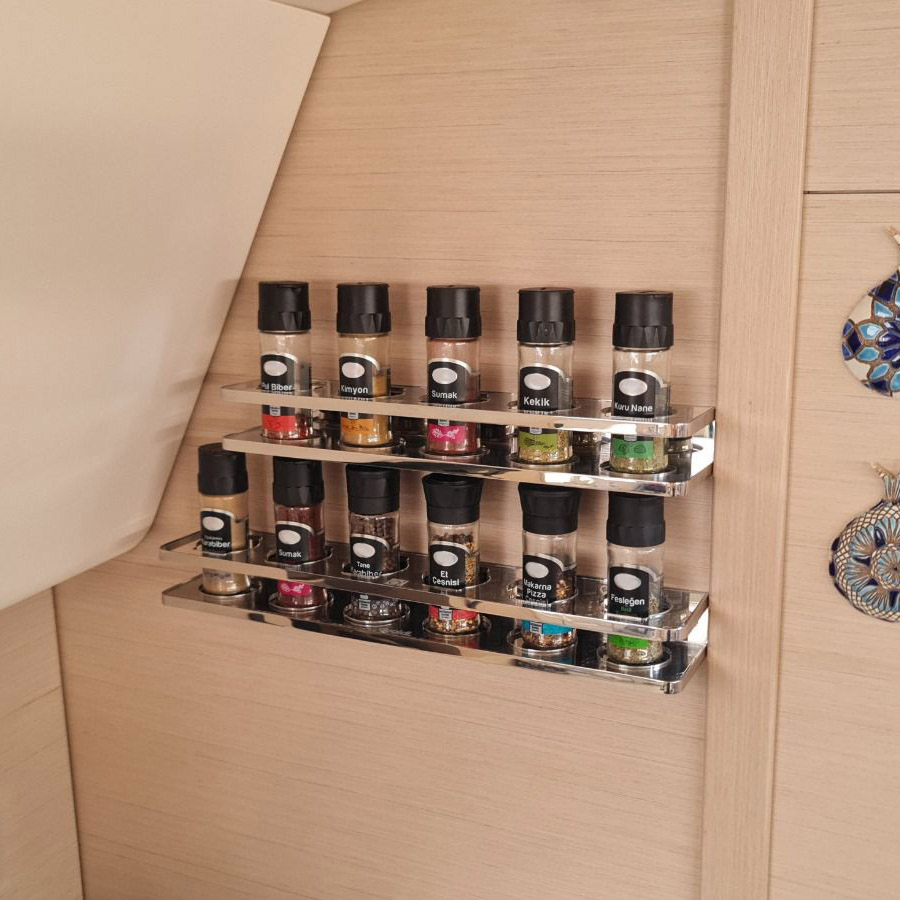SPICE RACK